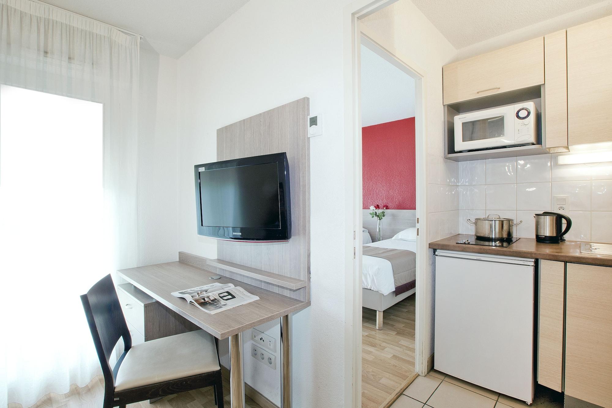Sejours & Affaires Geneve Gex Les Rives Du Leman Aparthotel Kültér fotó